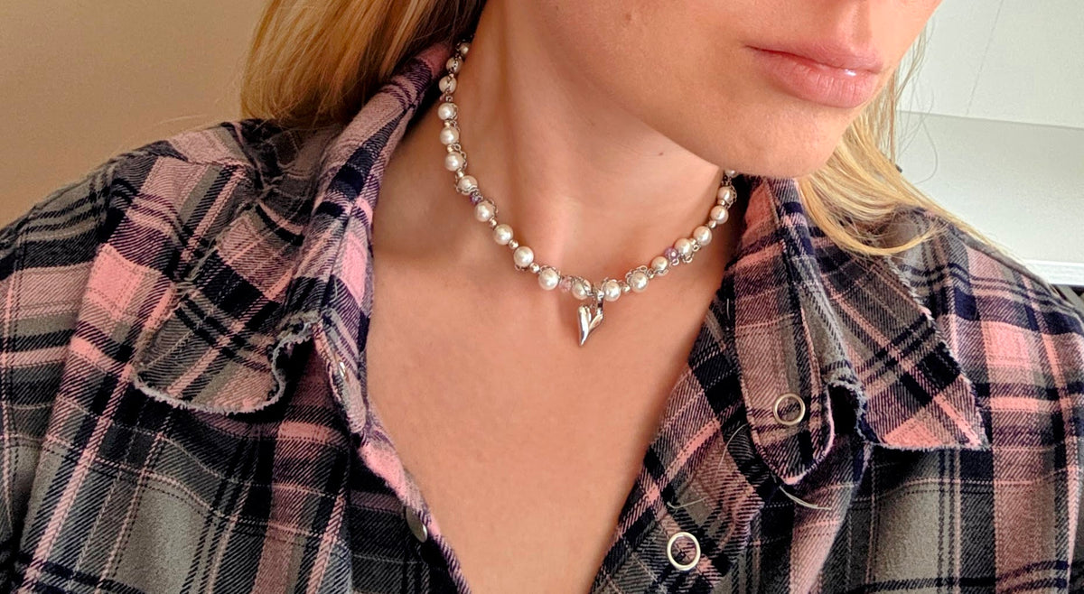 Chained, but delicate Choker