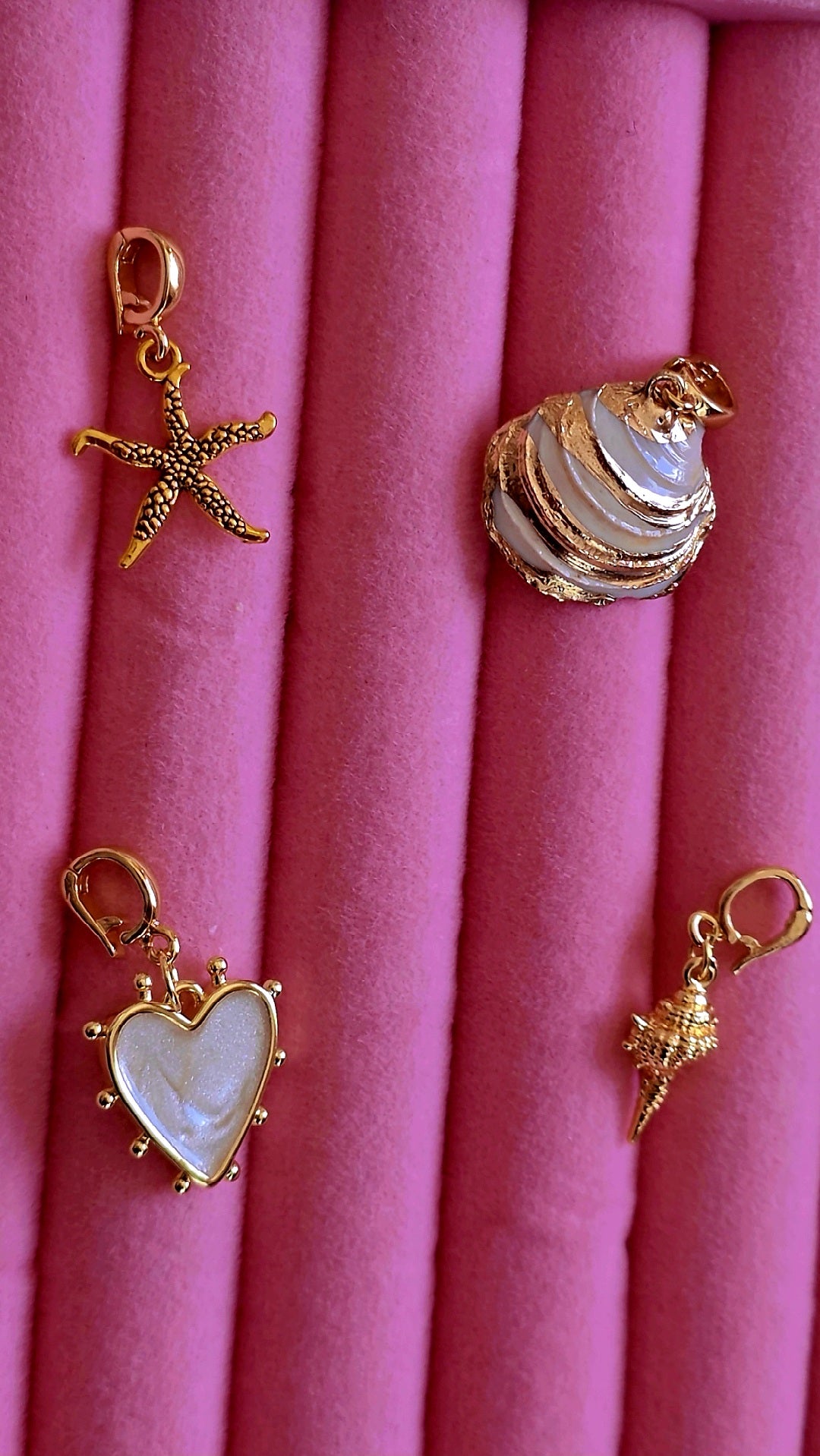 Shell Bloom Necklace
